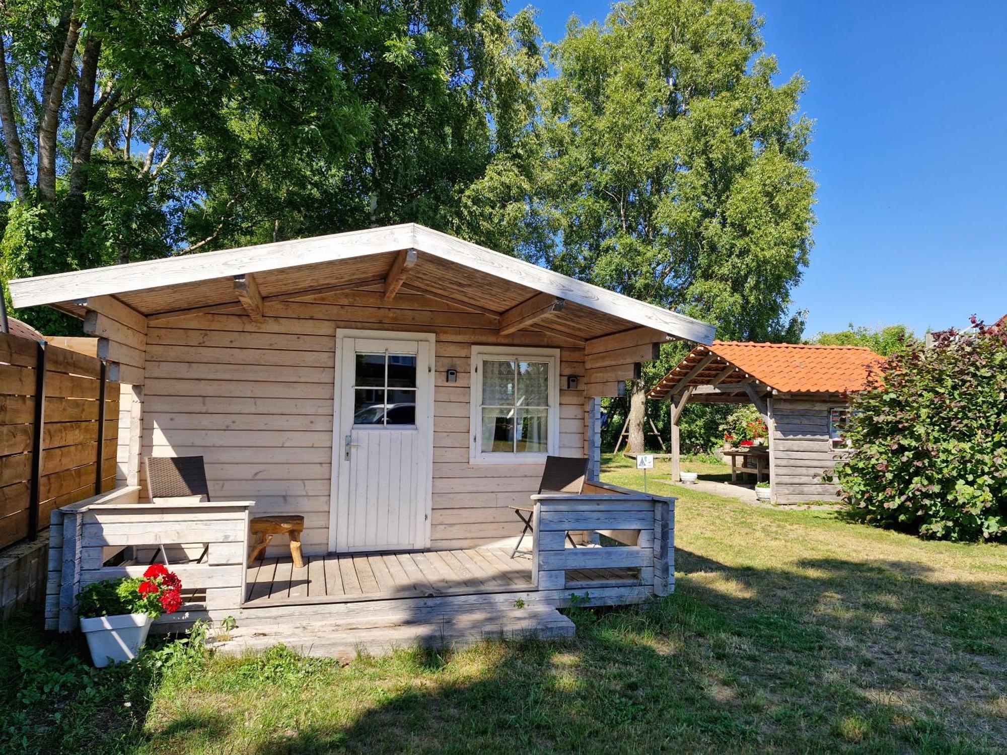 Piibelehe Guest Accommodation Kuressaare Zewnętrze zdjęcie